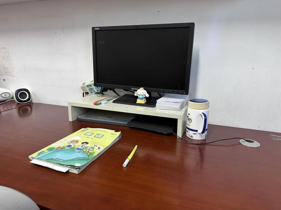 爱国卫生，党员在行动——泰安市第一实验学校党委组织党员开展义务劳动维护与托管